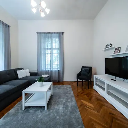 Füzérradványi Kastély üdülőház, Károlyi-kastély Füzérradvány Fuzerradvany