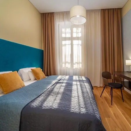 Füzérradványi Kastély üdülőház, Károlyi-kastély Füzérradvány *