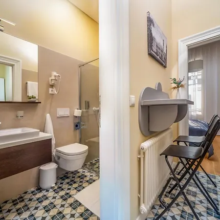 Füzérradványi Kastély üdülőház, Károlyi-kastély Füzérradvány